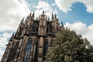 Köln Travel Guide